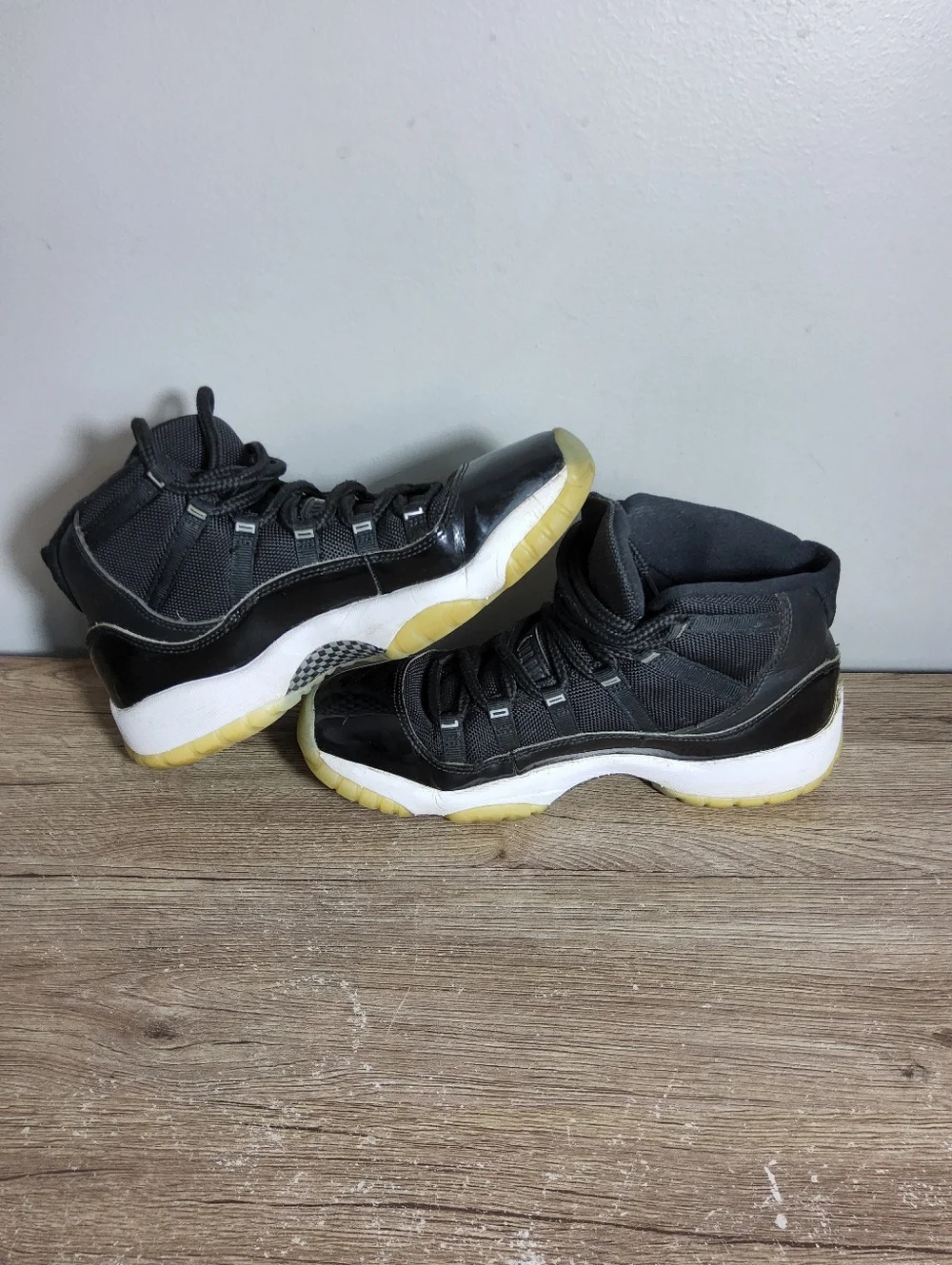 Jordan Air Jordan 11 Retro Jubilee Black White Youth 7Y  Basketball Shoes - Picture 6 of 9
